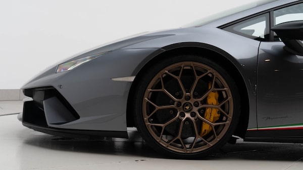 Used Lamborghini Huracan 2018 for sale - 76116991: Photo 24