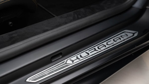 Used Lamborghini Huracan 2018 for sale - 76116991: Photo 5