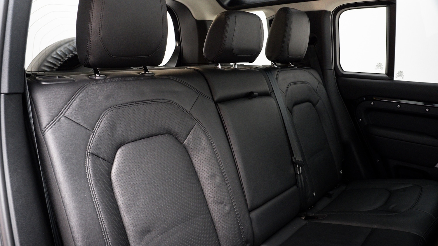 Used Land Rover Defender 2024 for sale - 77269331: Photo 10