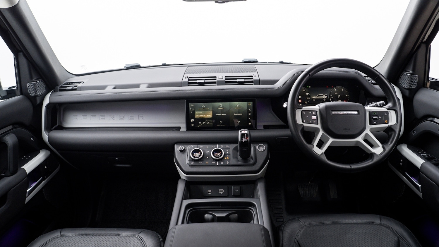 Used Land Rover Defender 2024 for sale - 77269331: Photo 2