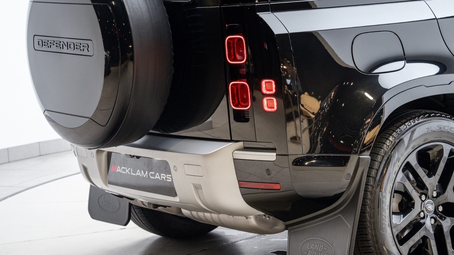 Used Land Rover Defender 2024 for sale - 77269331: Photo 42