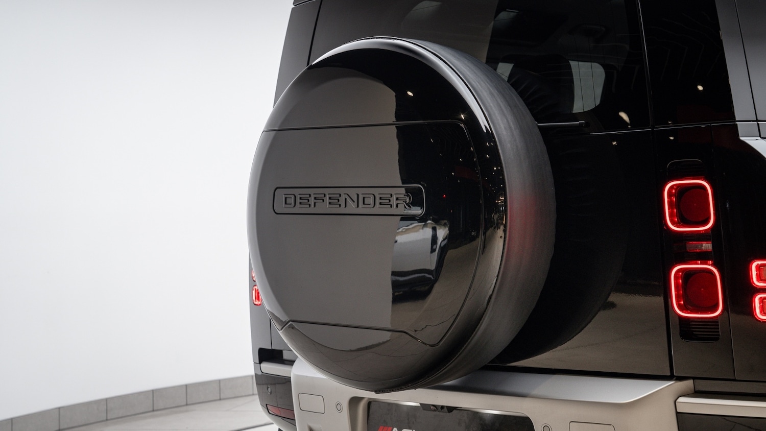 Used Land Rover Defender 2024 for sale - 77269331: Photo 43