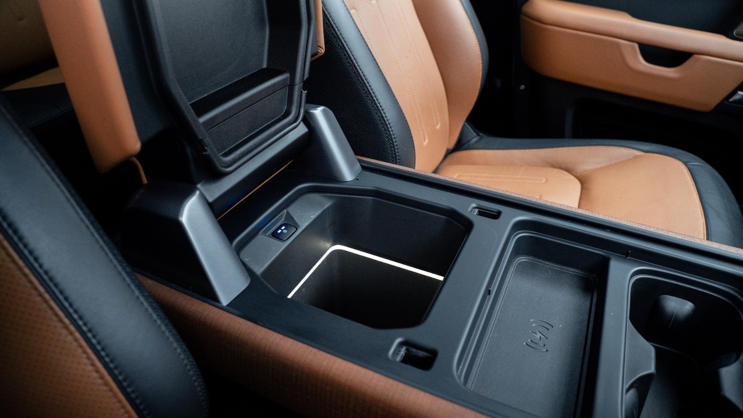 Used Land Rover Defender 2023 for sale - 77106059: Photo 18