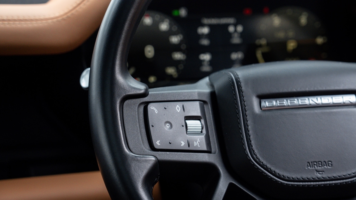 Used Land Rover Defender 2023 for sale - 77106059: Photo 40