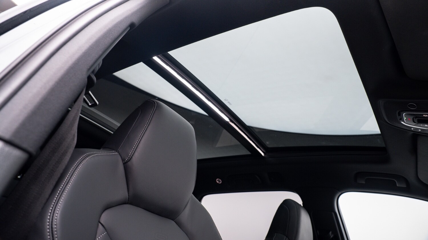 Used Audi SQ7 2024 for sale - 77576495: Photo 31