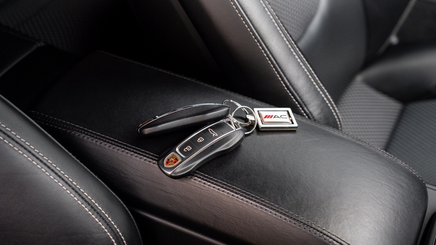 Used Porsche 911 2019 for sale - 77388893: Photo 37