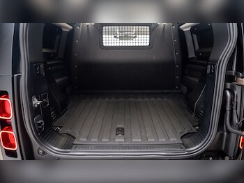 Used Land Rover Defender 2024 for sale - 78485987: Photo