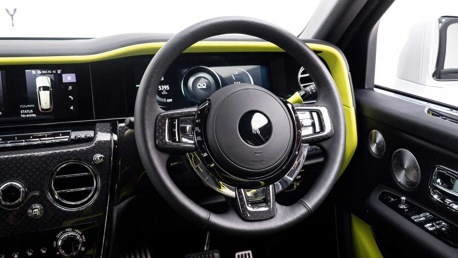 Used Rolls-Royce Cullinan 2024 for sale - 76788171: Photo 24