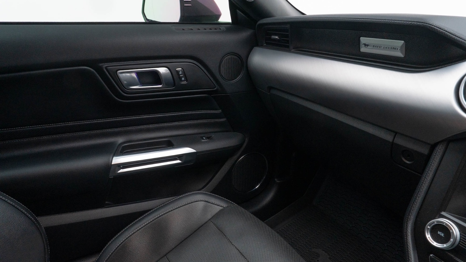 Used Ford Mustang 2019 for sale - 76033998: Photo 31
