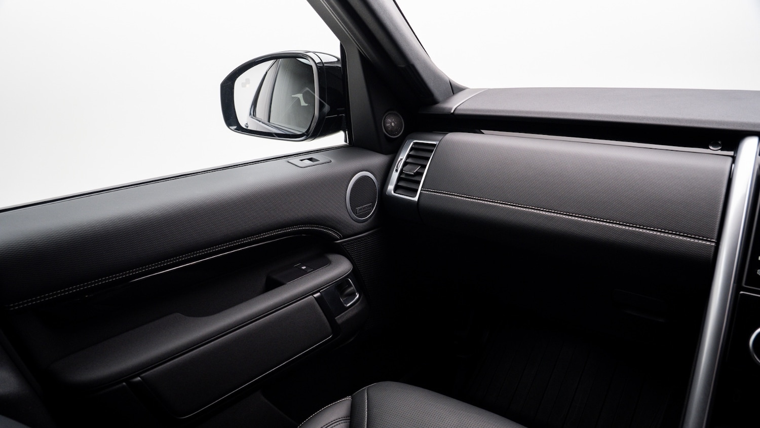 Used Land Rover Discovery 2025 for sale - 78049820: Photo 20