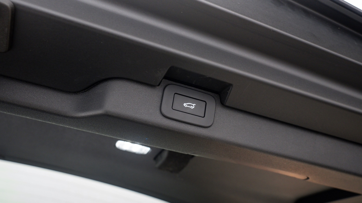 Used Land Rover Discovery 2025 for sale - 78049820: Photo 5