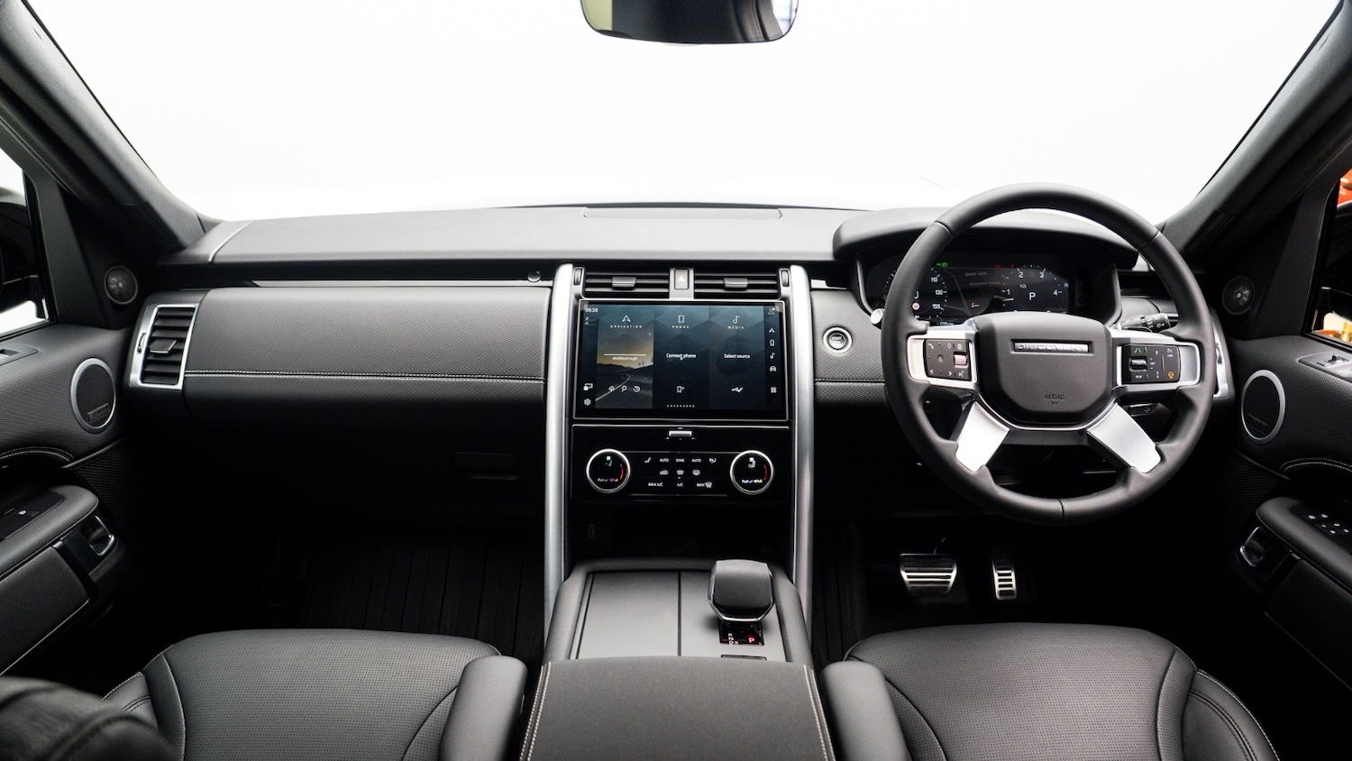 Used Land Rover Discovery 2025 for sale - 78049820: Photo 8