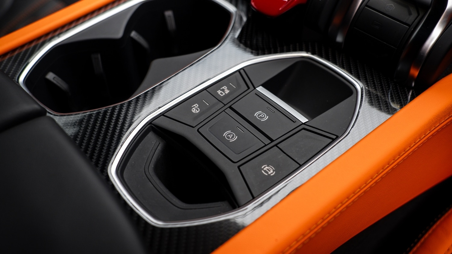 Used Lamborghini Urus 2025 for sale - 77499668: Photo 40