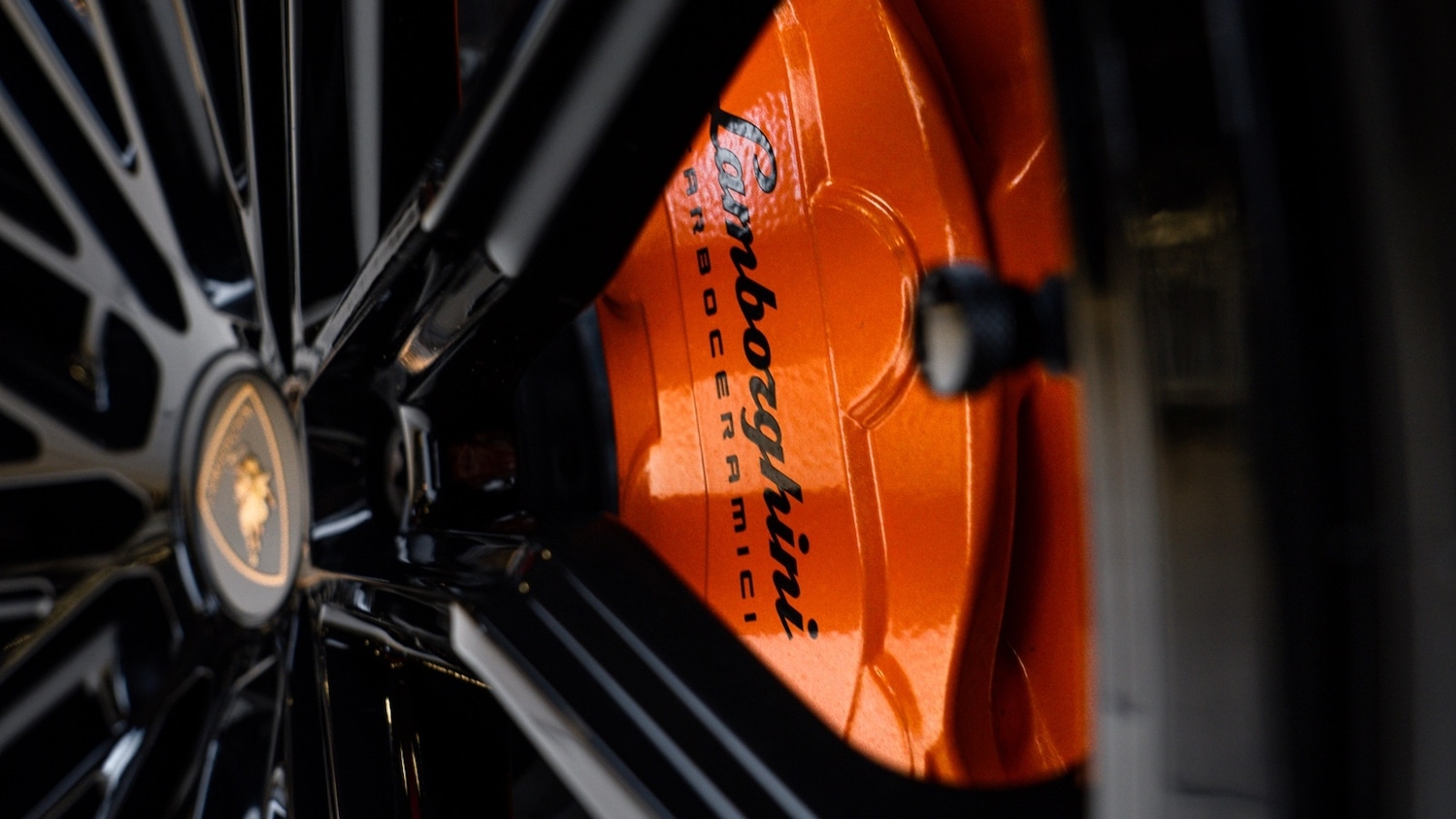 Used Lamborghini Urus 2025 for sale - 77499668: Photo 51