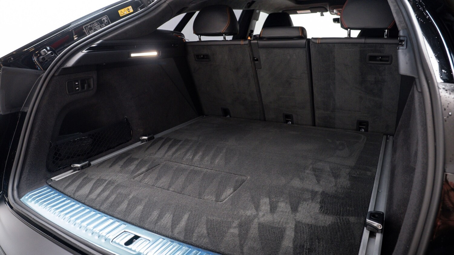 Used Lamborghini Urus 2025 for sale - 77499668: Photo 65