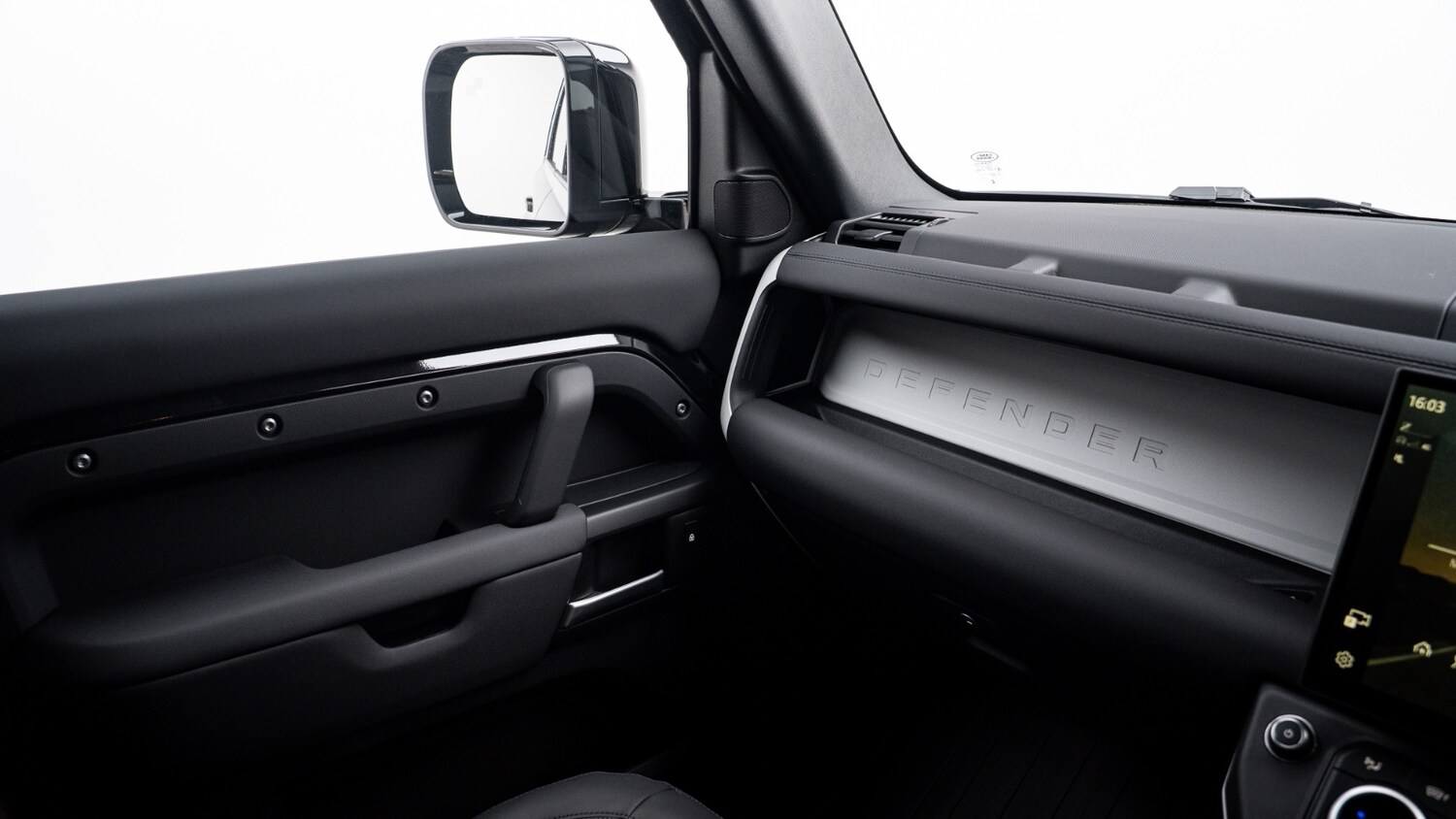 Used Land Rover Defender 2026 for sale - 78027921: Photo 21