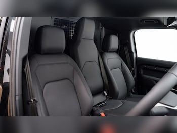 Used Land Rover Defender 2026 for sale - 78027921: Photo