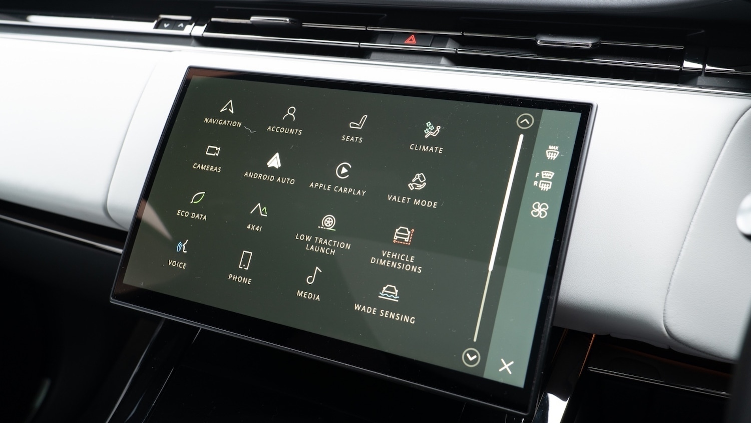 Used Land Rover Range Rover Sport 2024 for sale - 76684063: Photo 18