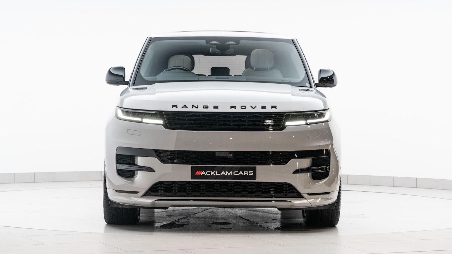 Used Land Rover Range Rover Sport 2024 for sale - 76684063: Photo 4