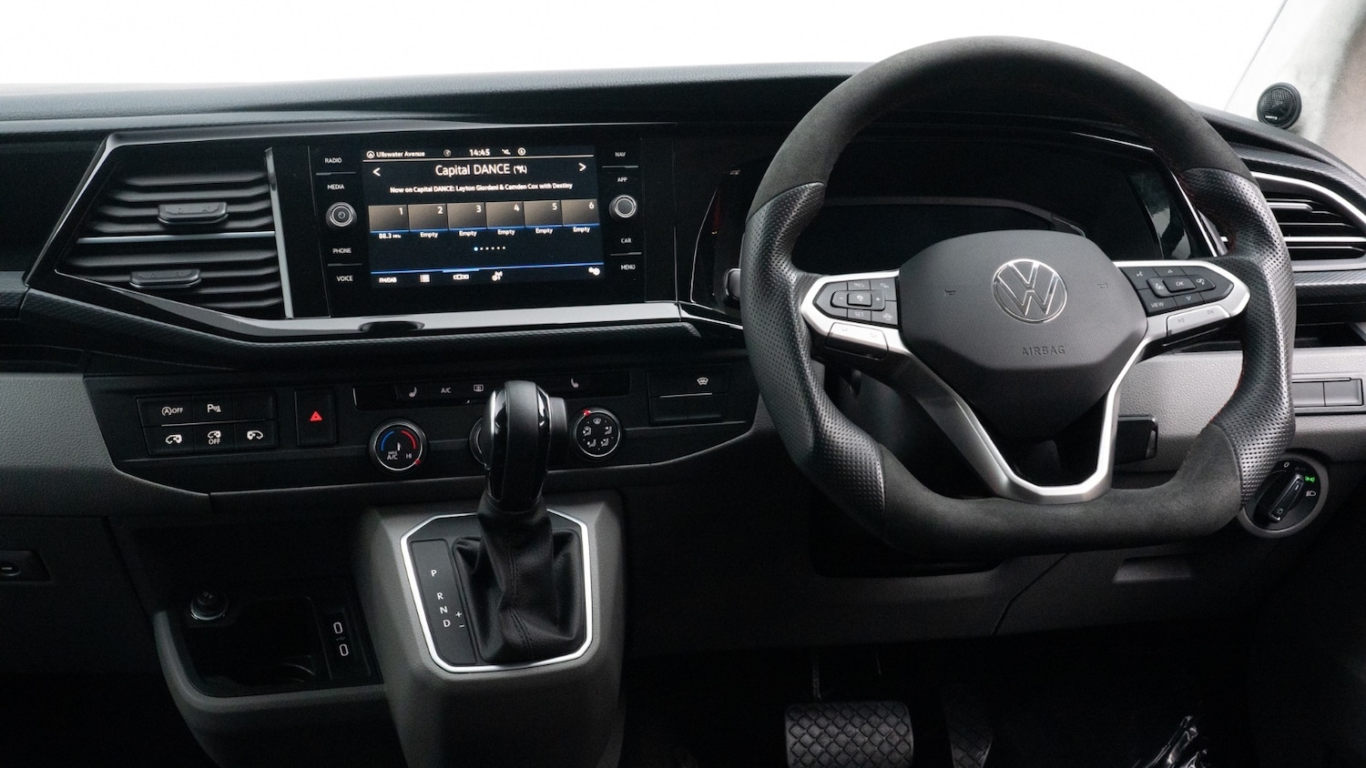 Used Volkswagen Transporter 2023 for sale - 77678835: Photo 13