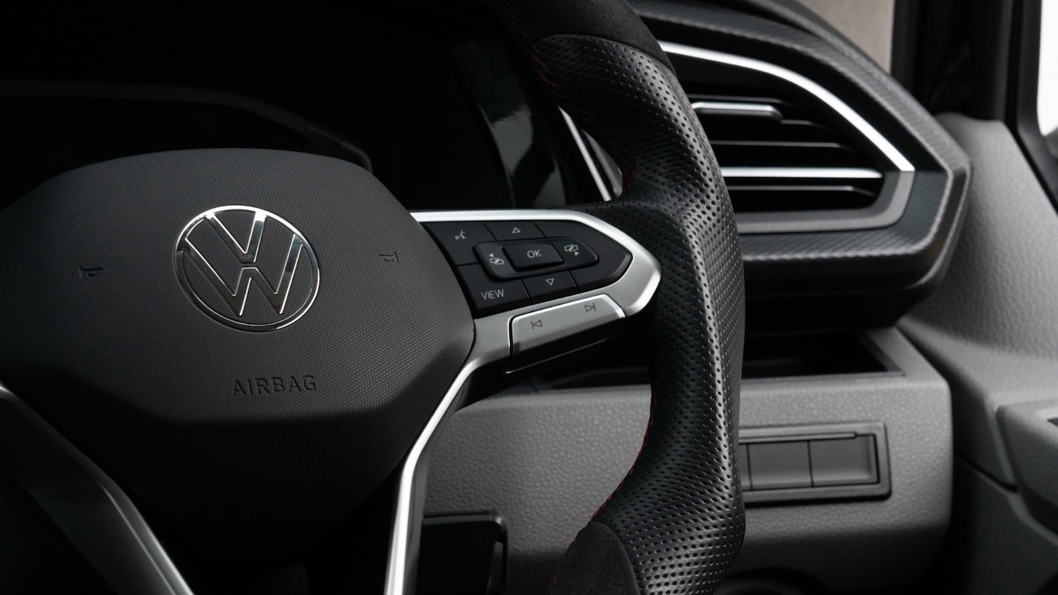 Used Volkswagen Transporter 2023 for sale - 77678835: Photo 16