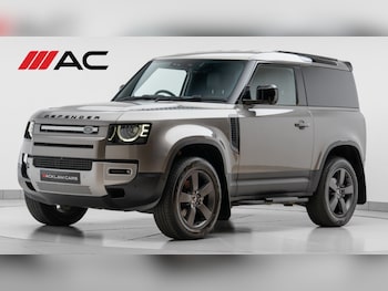 Land Rover - Defender