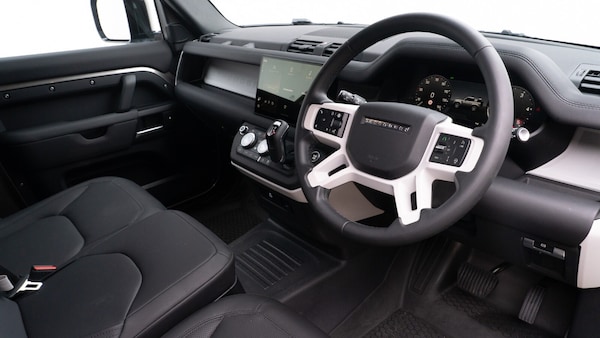 Used Land Rover Defender 2025 for sale - 75828878: Photo 2