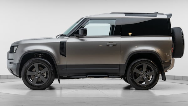 Used Land Rover Defender 2025 for sale - 75828878: Photo 4