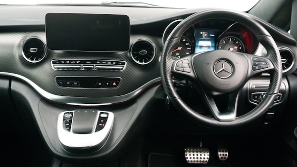 Used Mercedes-Benz V-Class 2023 for sale - 76289956: Photo 10