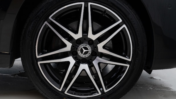 Used Mercedes-Benz V-Class 2023 for sale - 76289956: Photo 28