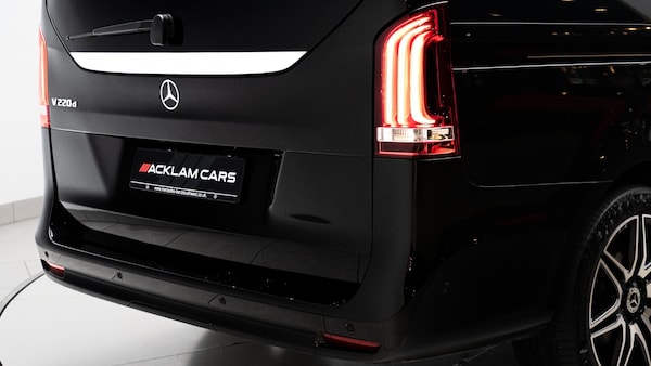 Used Mercedes-Benz V-Class 2023 for sale - 76289956: Photo 30