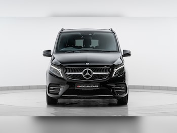 Used Mercedes-Benz V-Class 2023 for sale - 76289956: Photo