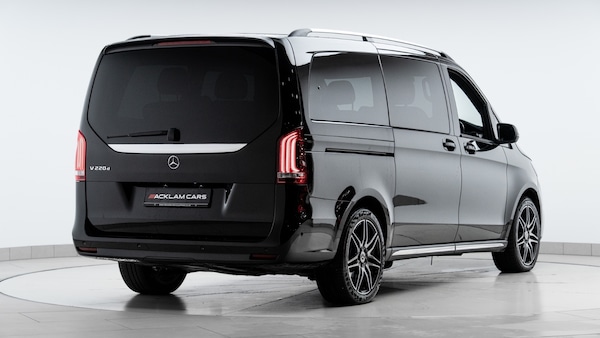 Used Mercedes-Benz V-Class 2023 for sale - 76289956: Photo 7