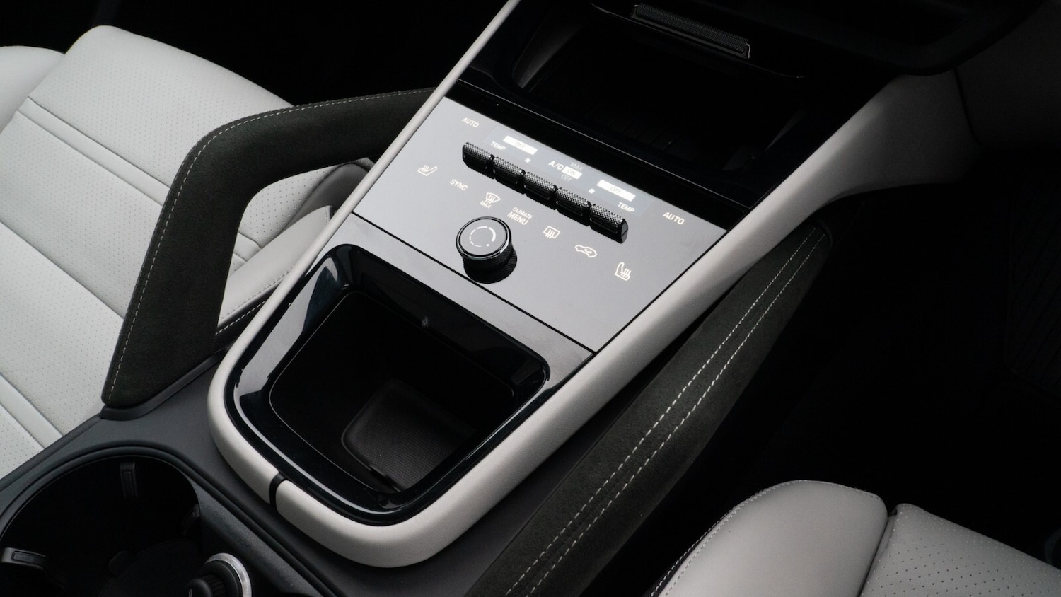 Used Porsche Cayenne 2024 for sale - 76766112: Photo 20