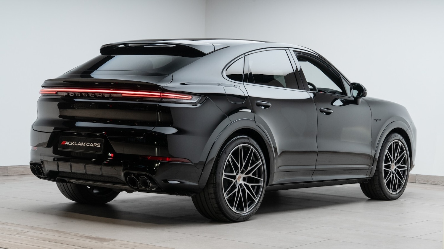 Used Porsche Cayenne 2024 for sale - 76766112: Photo 7