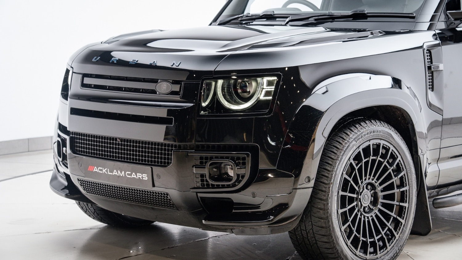 Used Land Rover Defender 2025 for sale - 76966487: Photo 27