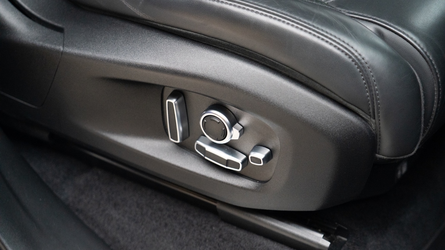 Used Land Rover Range Rover Sport 2020 for sale - 76428058: Photo 13