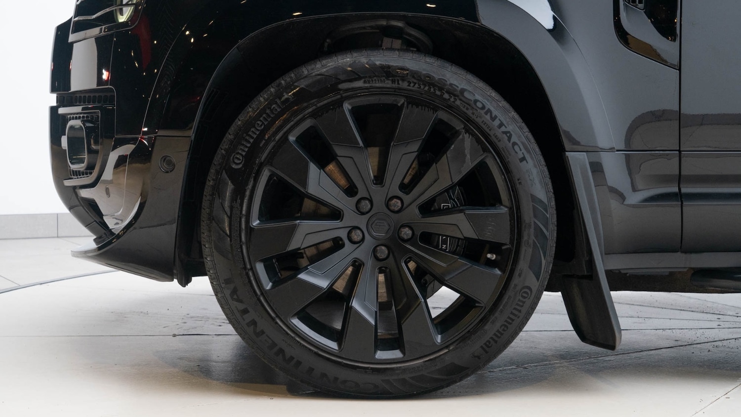 Used Land Rover Defender 2024 for sale - 76709516: Photo 10