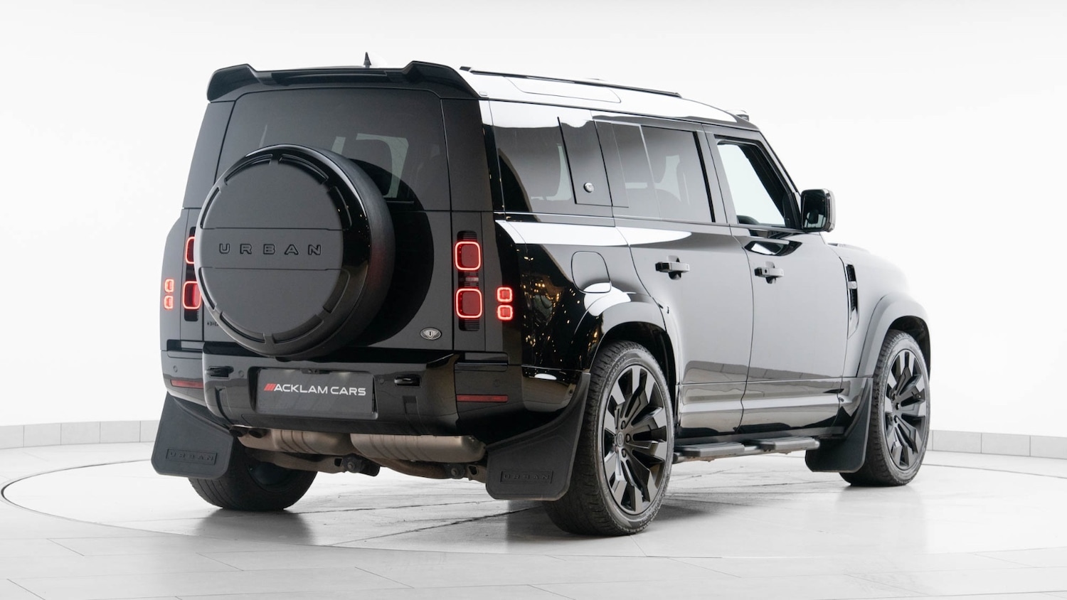 Used Land Rover Defender 2024 for sale - 76709516: Photo 6