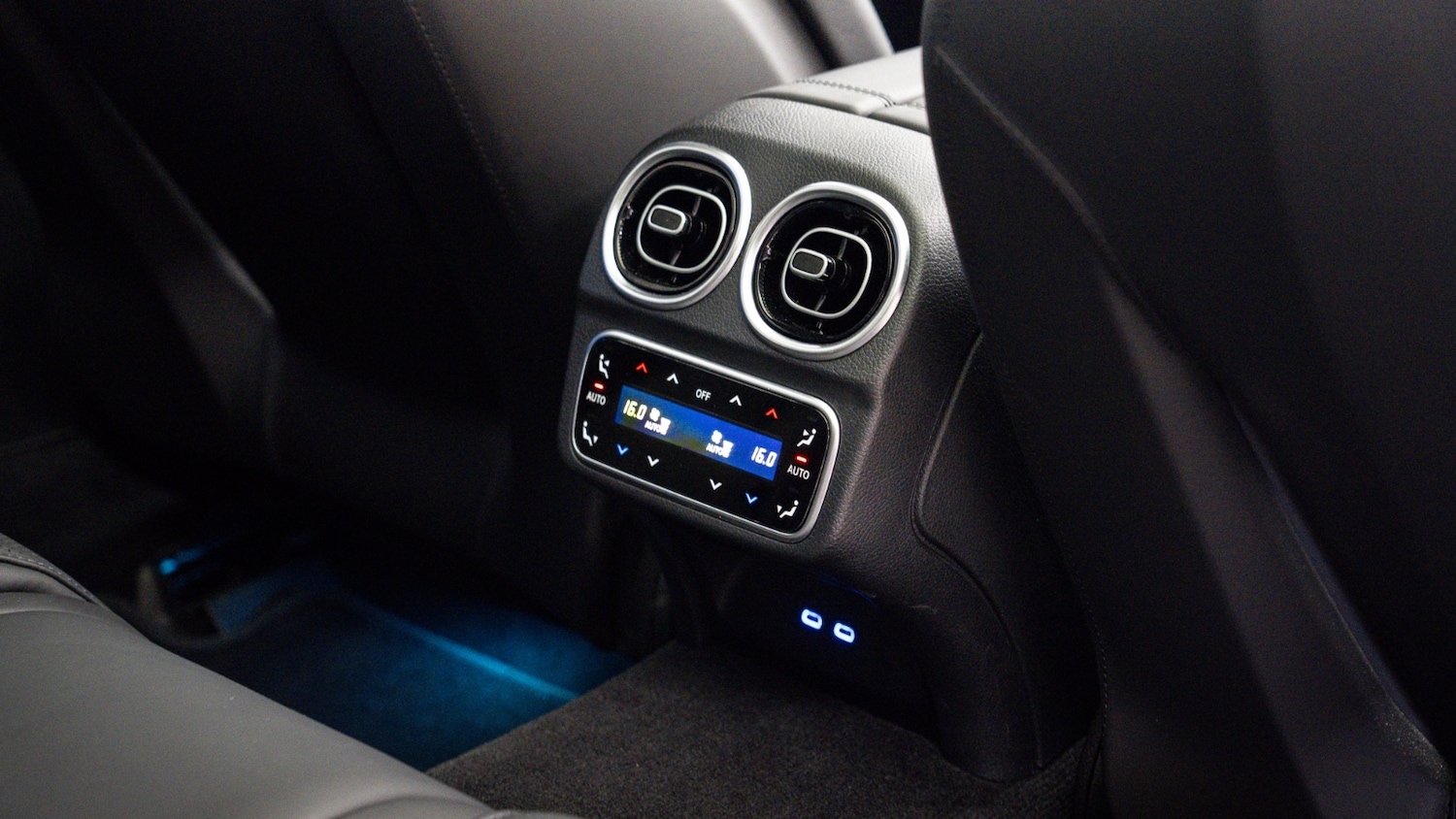 Used Mercedes-Benz C Class 2024 for sale - 77988454: Photo 10