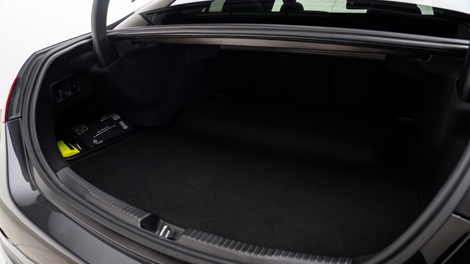 Used Mercedes-Benz C Class 2024 for sale - 77988454: Photo 56