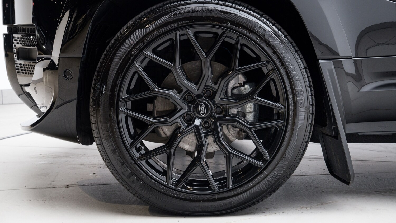 Used Land Rover Defender 2025 for sale - 77885453: Photo 40