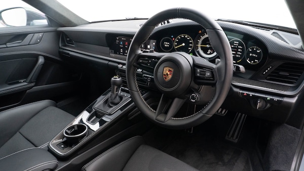 Used Porsche 911 2023 for sale - 76241642: Photo 2