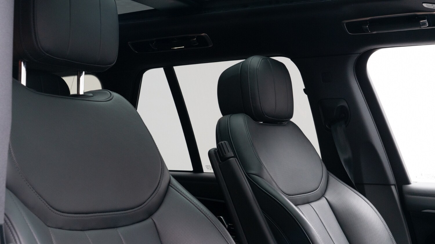 Used Land Rover Range Rover 2024 for sale - 77640688: Photo 3