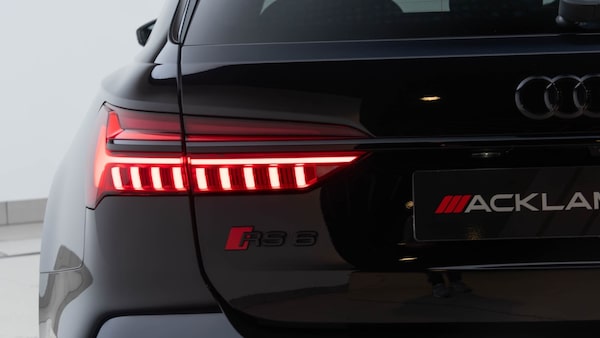 Used Audi RS6 2024 for sale - 76233974: Photo 10