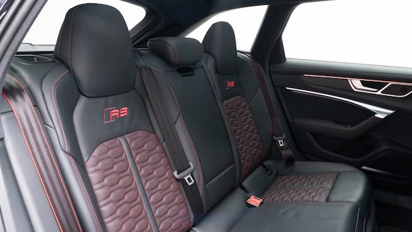 Used Audi RS6 2024 for sale - 76233974: Photo 15