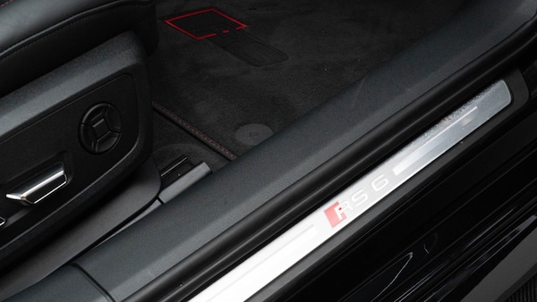 Used Audi RS6 2024 for sale - 76233974: Photo 36