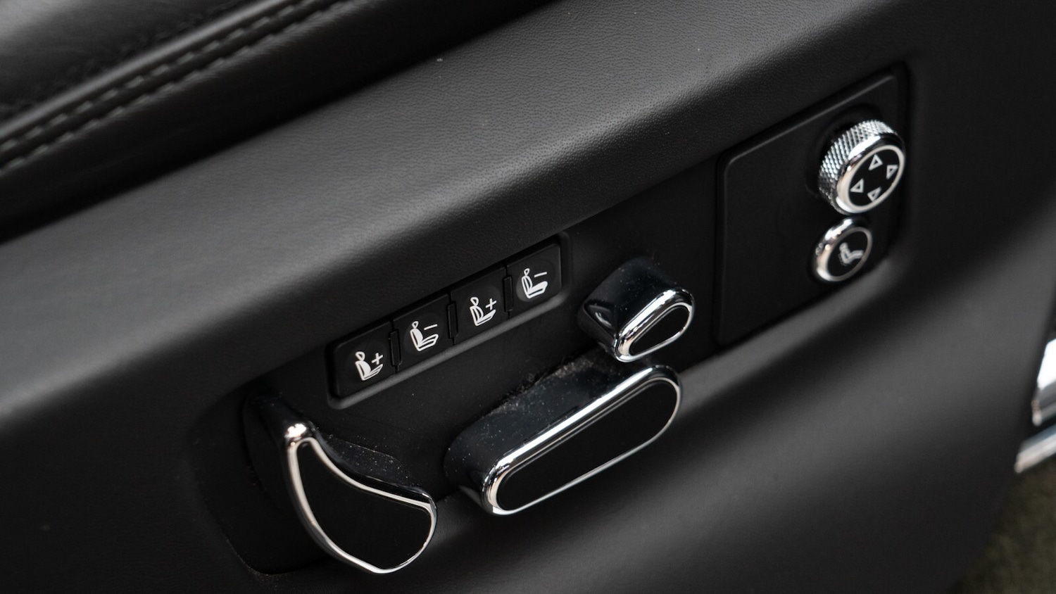 Used Bentley Bentayga 2022 for sale - 75984878: Photo 24