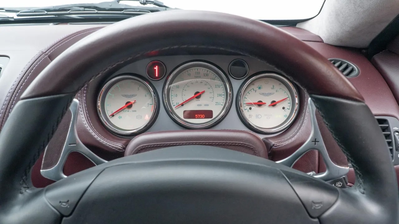 Used Aston Martin Vanquish 2007 for sale - 77401407: Photo 40