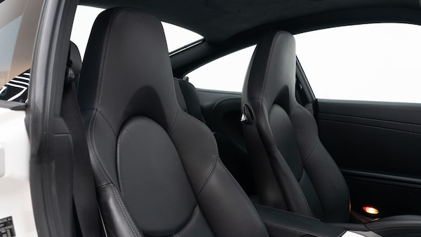 Used Porsche 911 2010 for sale - 76234081: Photo 3
